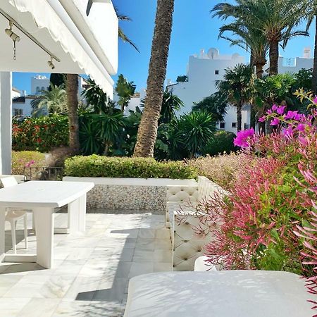 Alcazaba Beach Apartment 3302 Естепона Екстериор снимка