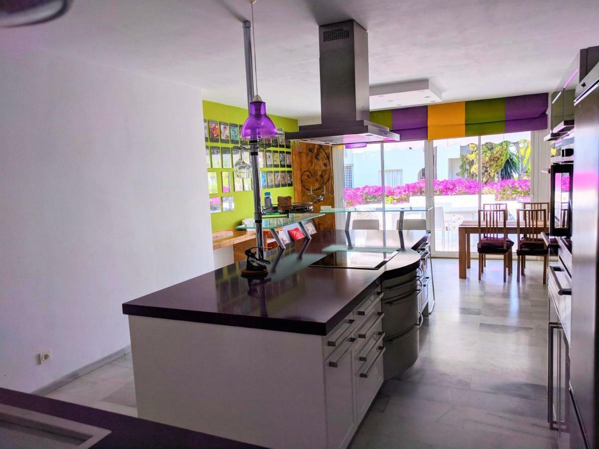 Alcazaba Beach Apartment 3302 Естепона Екстериор снимка