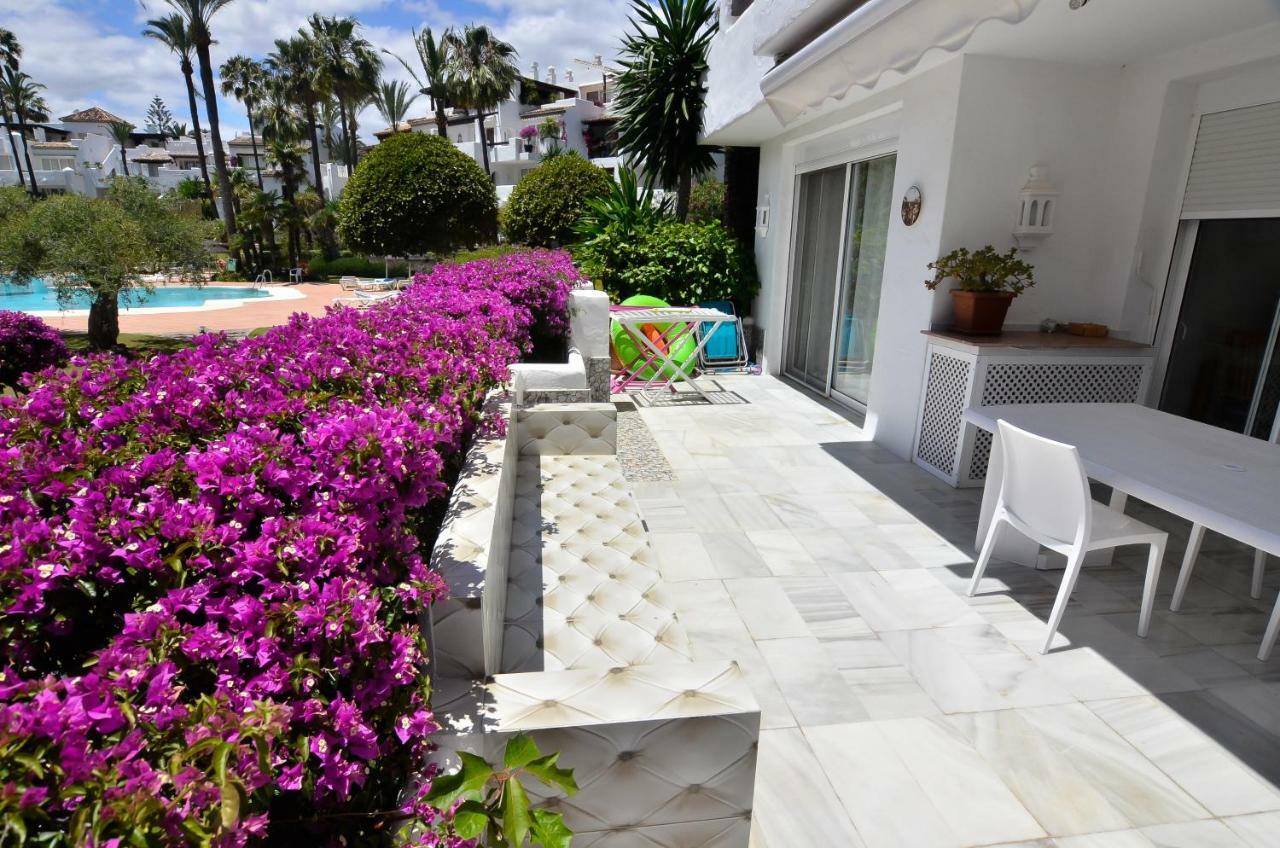 Alcazaba Beach Apartment 3302 Естепона Екстериор снимка