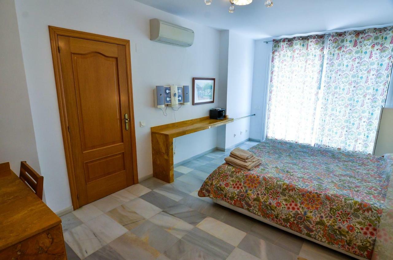 Alcazaba Beach Apartment 3302 Естепона Екстериор снимка