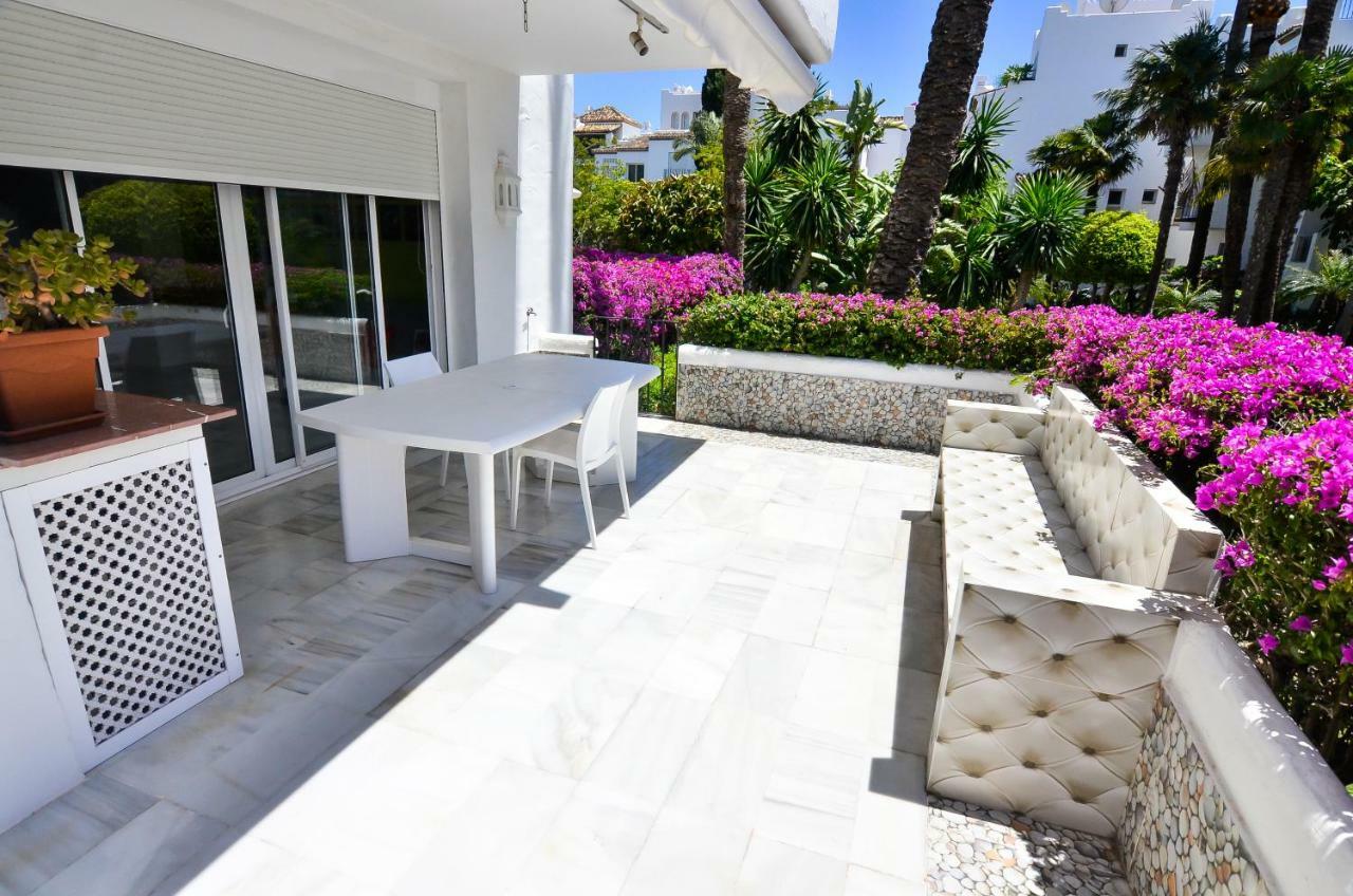 Alcazaba Beach Apartment 3302 Естепона Екстериор снимка