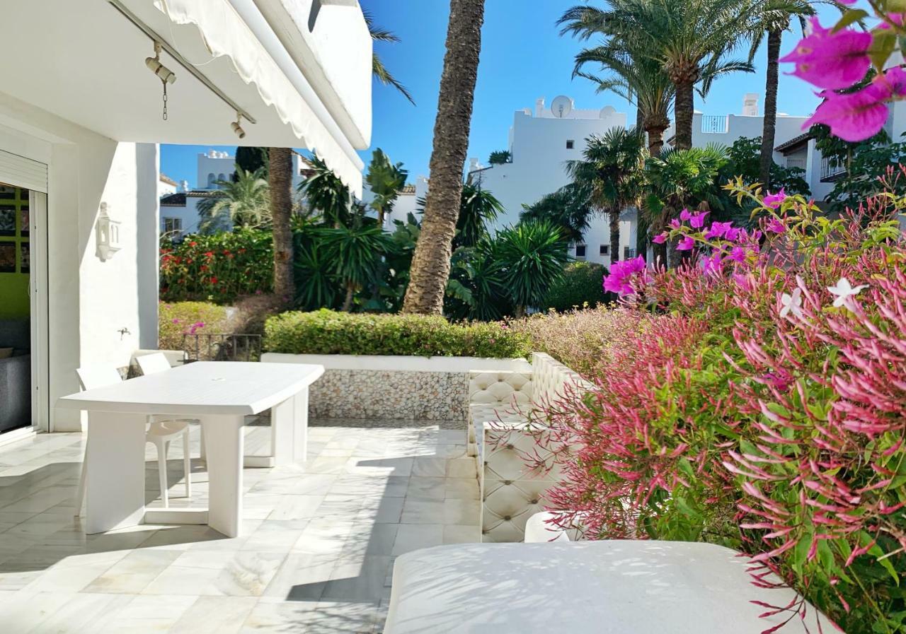 Alcazaba Beach Apartment 3302 Естепона Екстериор снимка