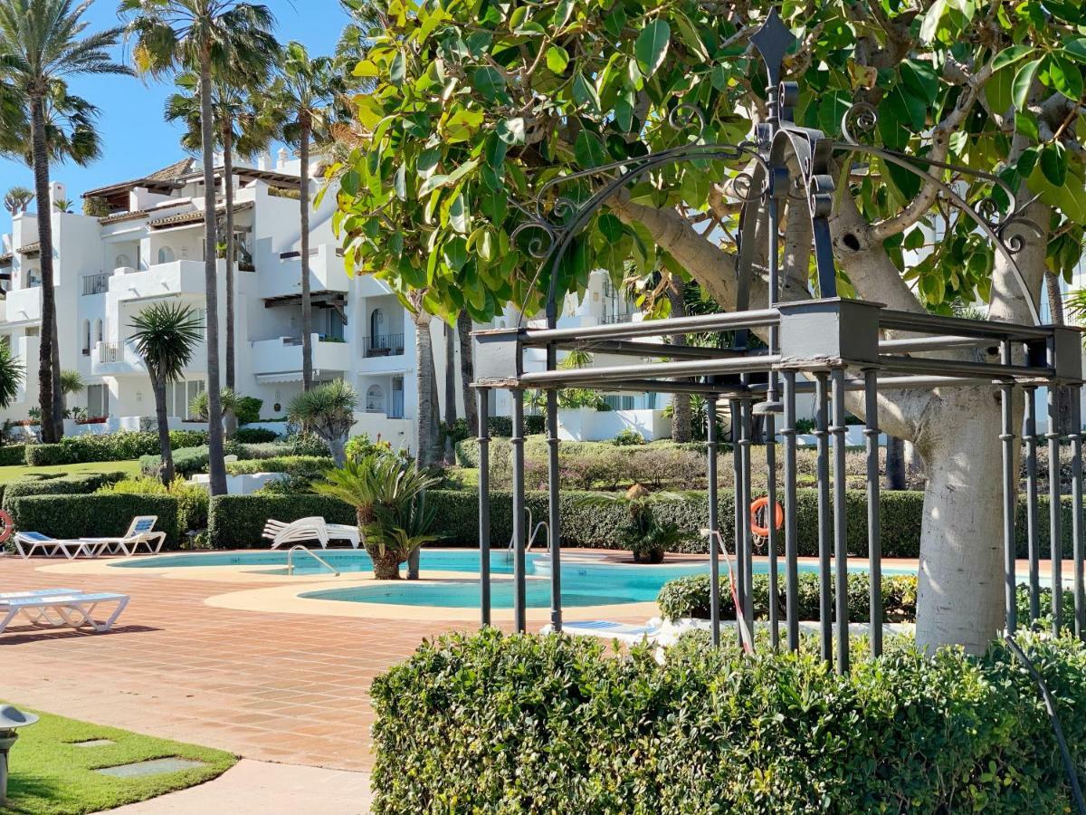 Alcazaba Beach Apartment 3302 Естепона Екстериор снимка